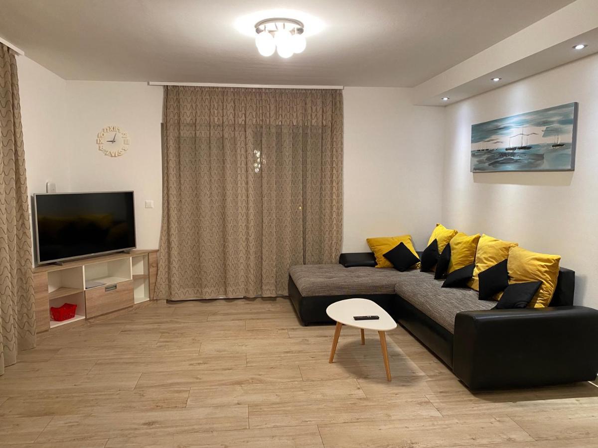 Apartments Carpe Diem Primosten Exterior photo