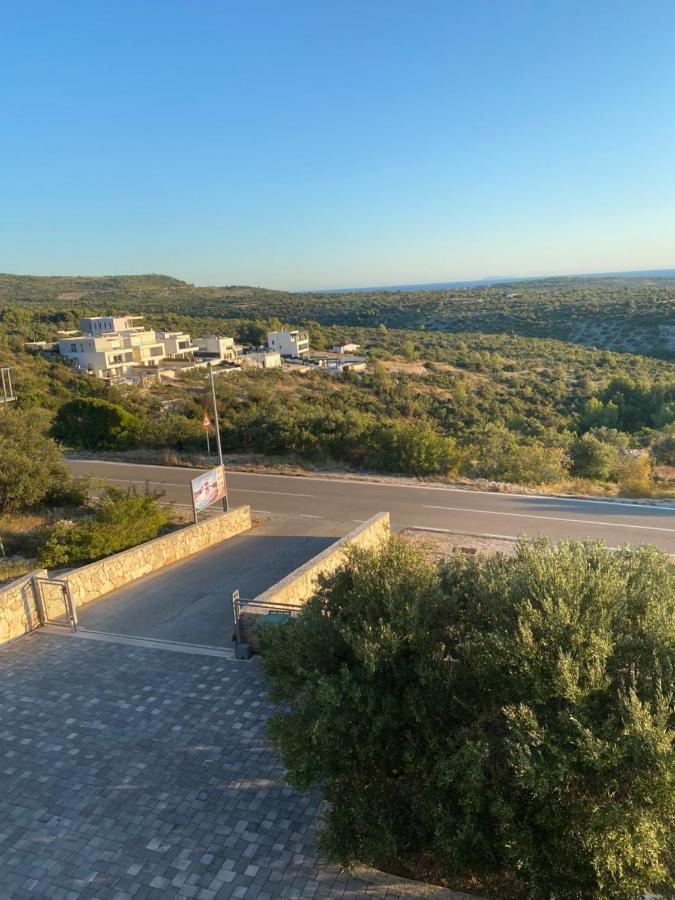 Apartments Carpe Diem Primosten Exterior photo